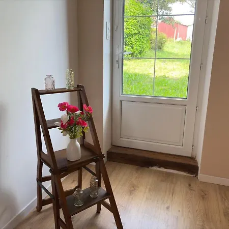 Сasa de vacaciones La Brochardière Maison Du Lac, La Ferté-macé *